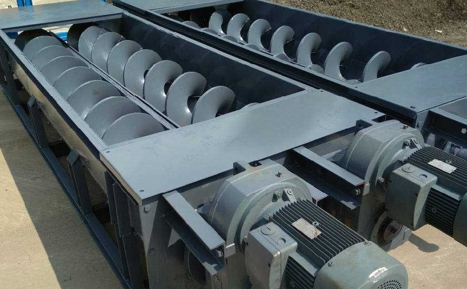 Screw conveyor