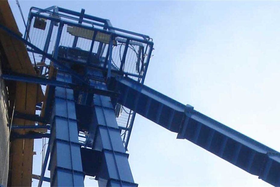 Bucket elevator